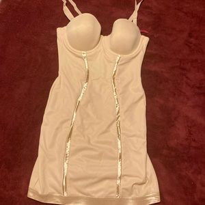 Women’s Dress Shapewear (34B)